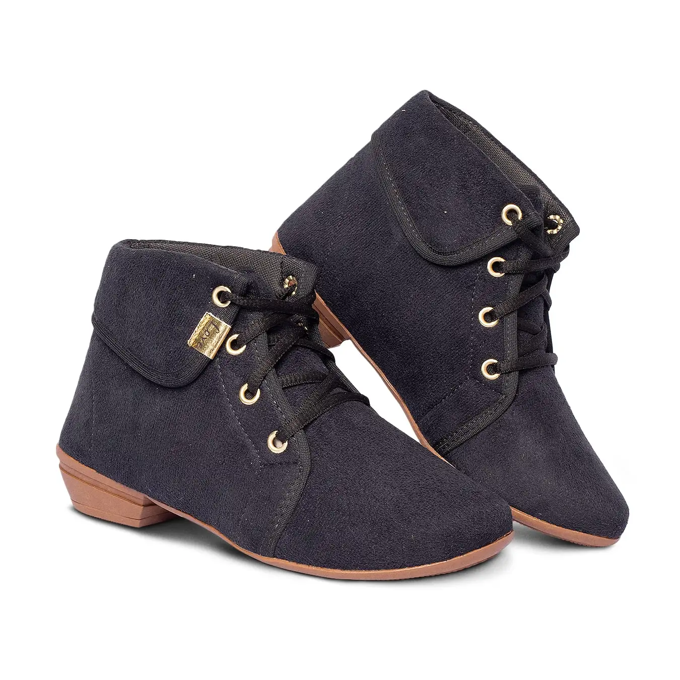 Bota Coturno Feminino Liso Cano Curto Frio Moda Inverno Tênis Botinha - Imagem 4
