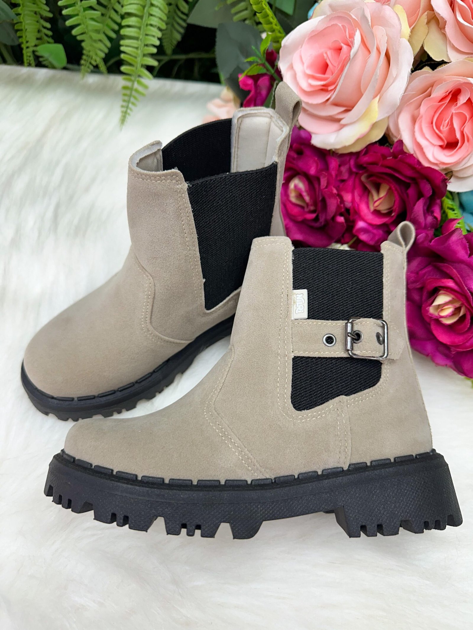 Bota Nilqi Mariana Off - Imagem 2