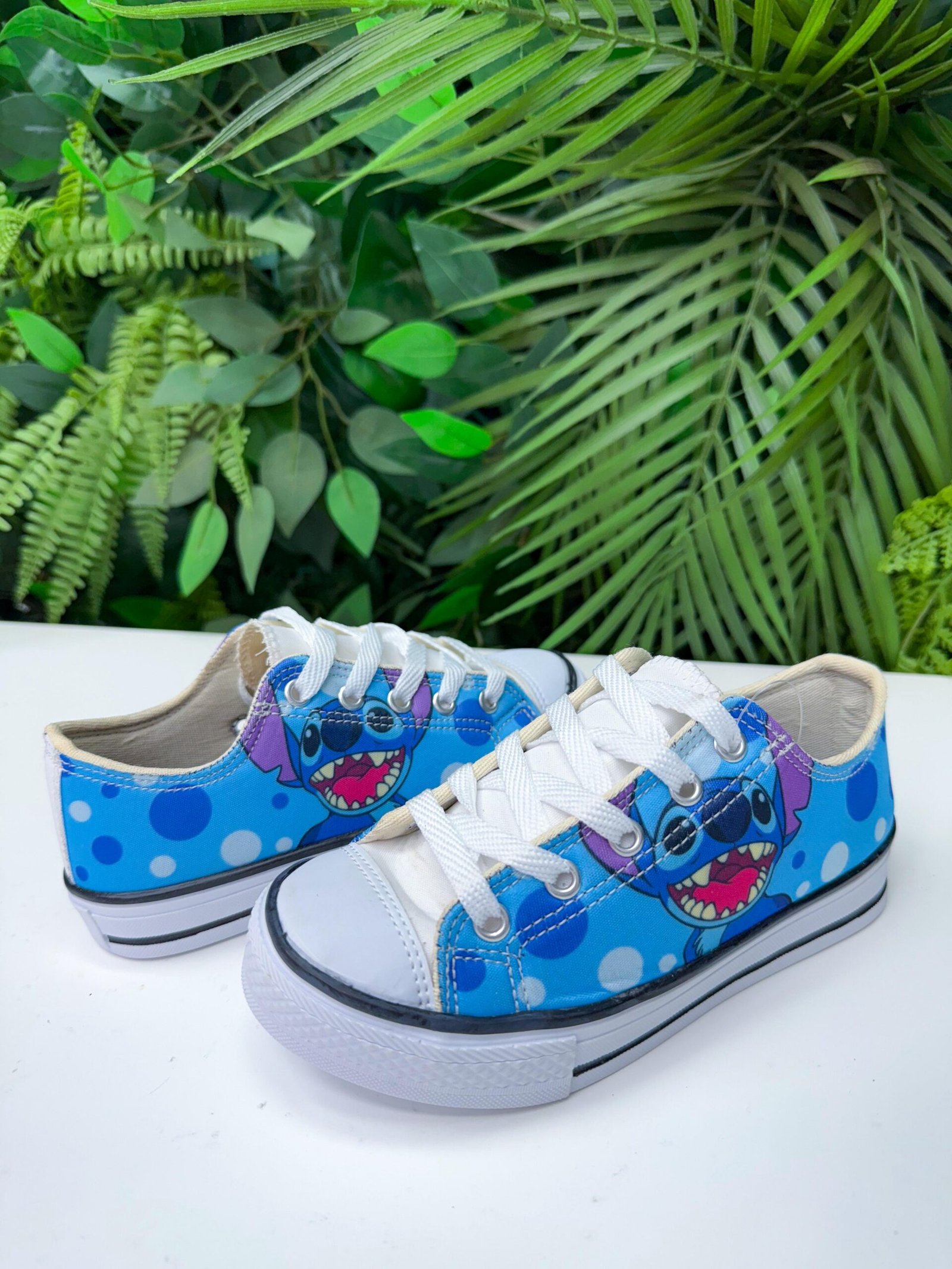 Tenis Tematico Lilo e Stitch - Imagem 3