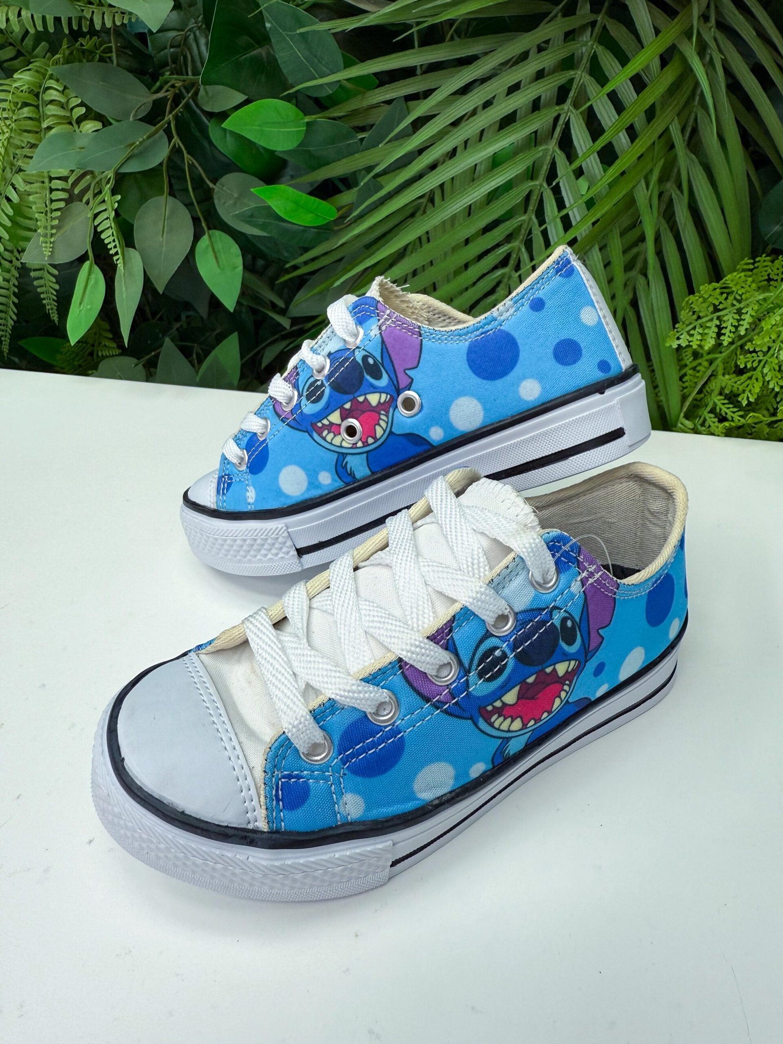Tenis Tematico Lilo e Stitch - Imagem 4