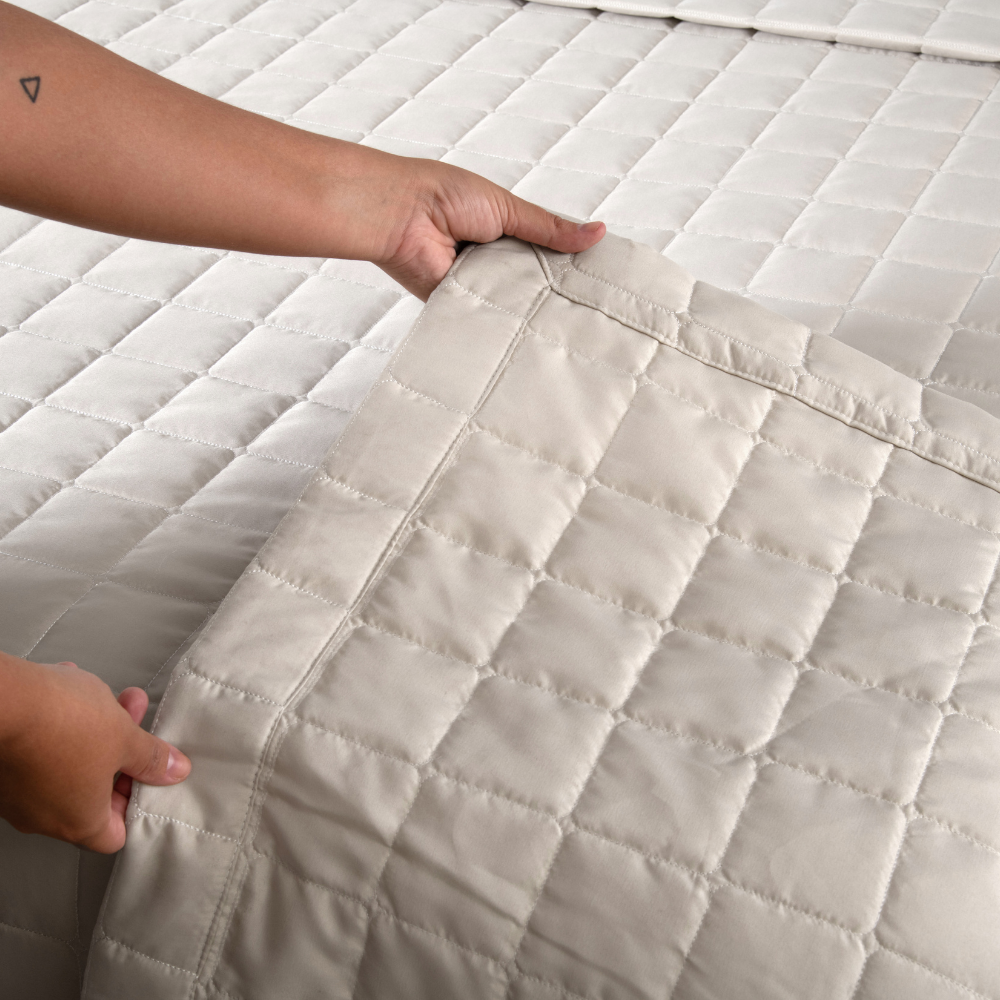 Kit Cobre Leito Matelado Dupla Face Soft 3 Peças Casal 100% Poliéster - Areia - Imagem 2