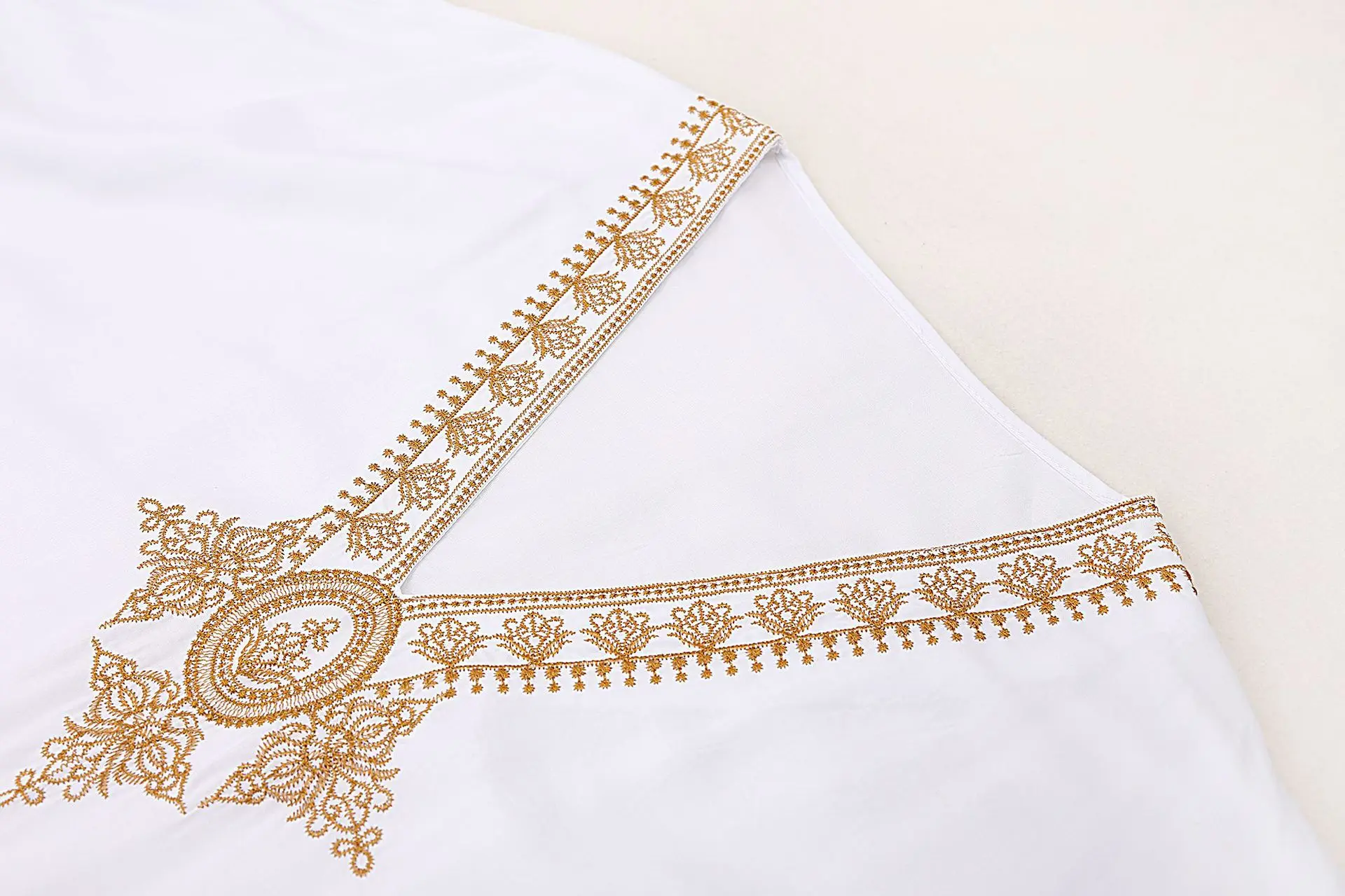 Vestido Caftã Longo com Decote em V para Saída de Praia e Verão - Imagem 16