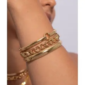 BRACELETE DOURADO ESTILO CORRENTE GRUMET (016829)