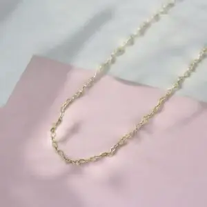 CHOKER CORRENTE CORAÇÃO VAZADO 4 MM, EXT COM ZIRCÔNIA (012431)