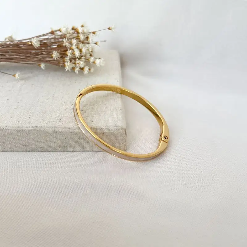 BRACELETE DOURADO MADREPÉROLA FINO (019952) - Imagem 2