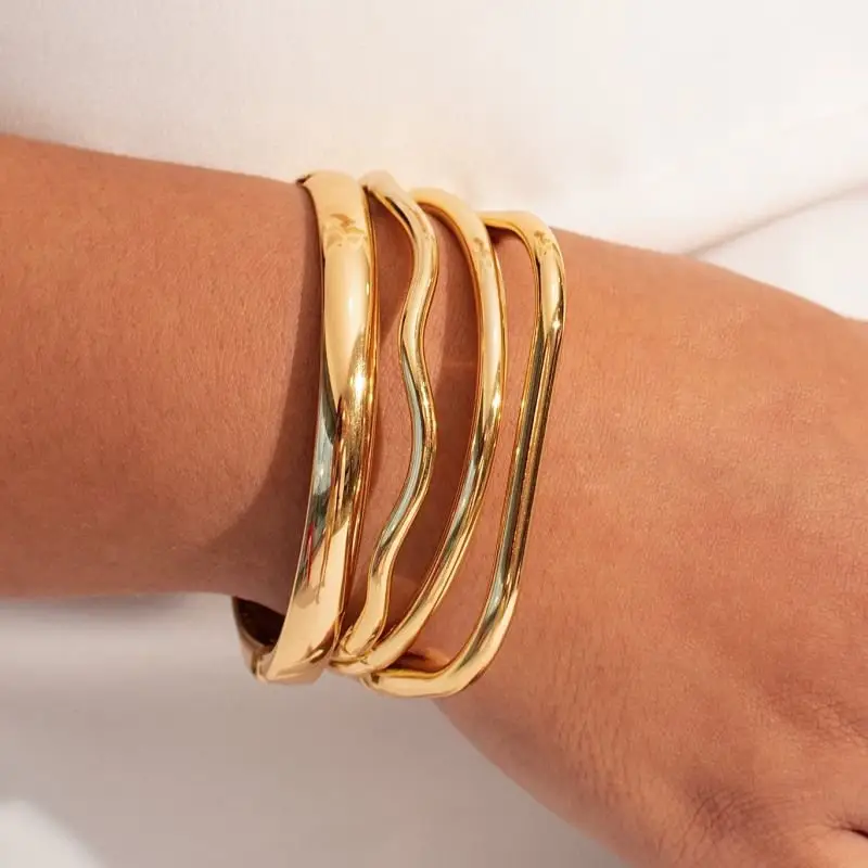 BRACELETE FEMININO ONDULADO FINO (016135)