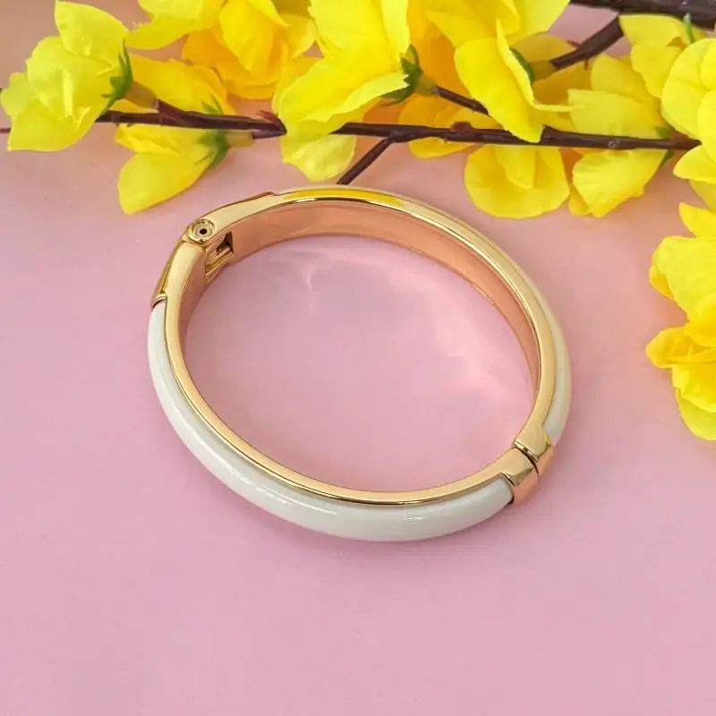 BRACELETE DOURADO PEDRA BRANCA (020782) - Imagem 2