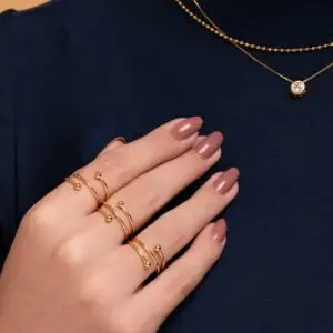 ANEL FEMININO TRÊS ZIRCÔNIAS EM FIOS (021207)