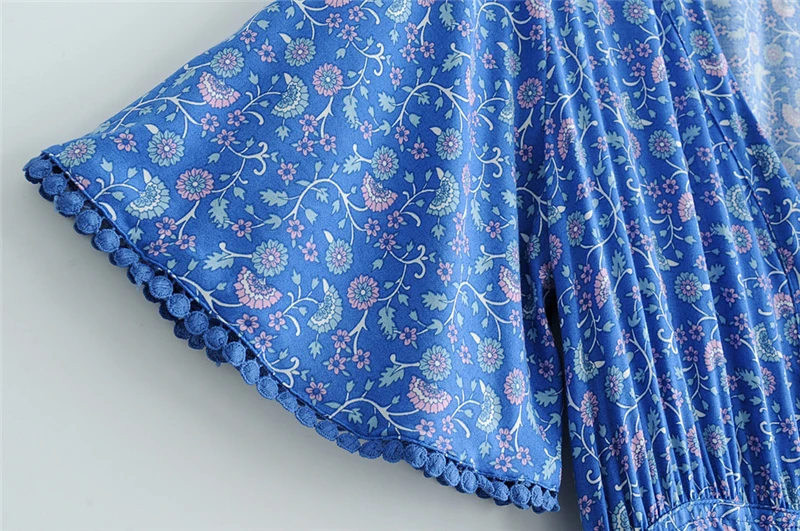 Vestido Maxi Longo Estampa Floral Vintage com Decote em V - Imagem 31