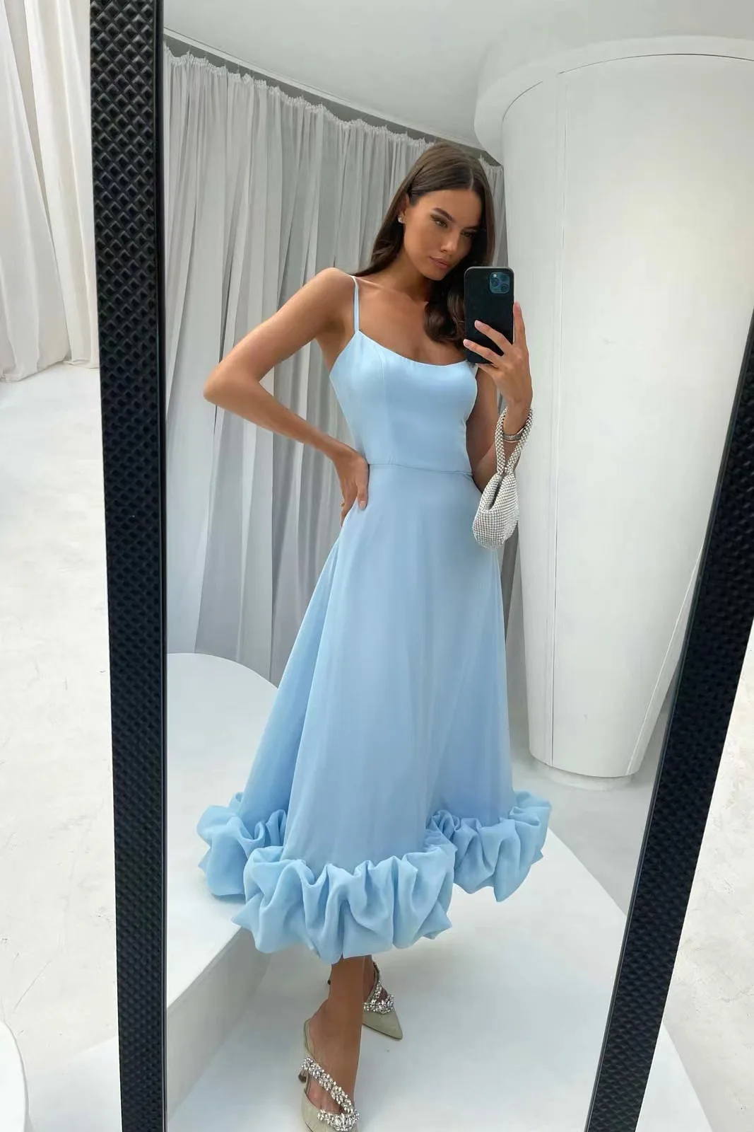 Vestido Longo Feminino de Alças com Babados e Caimento Solto - Imagem 3