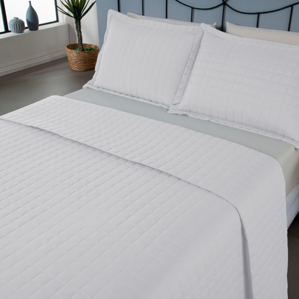 Kit Cobre Leito Matelado Copacabana Casal para Decoração do Quarto